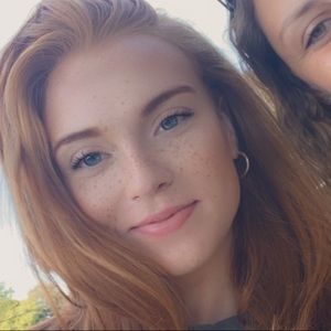 Meet your Posher, Zoe